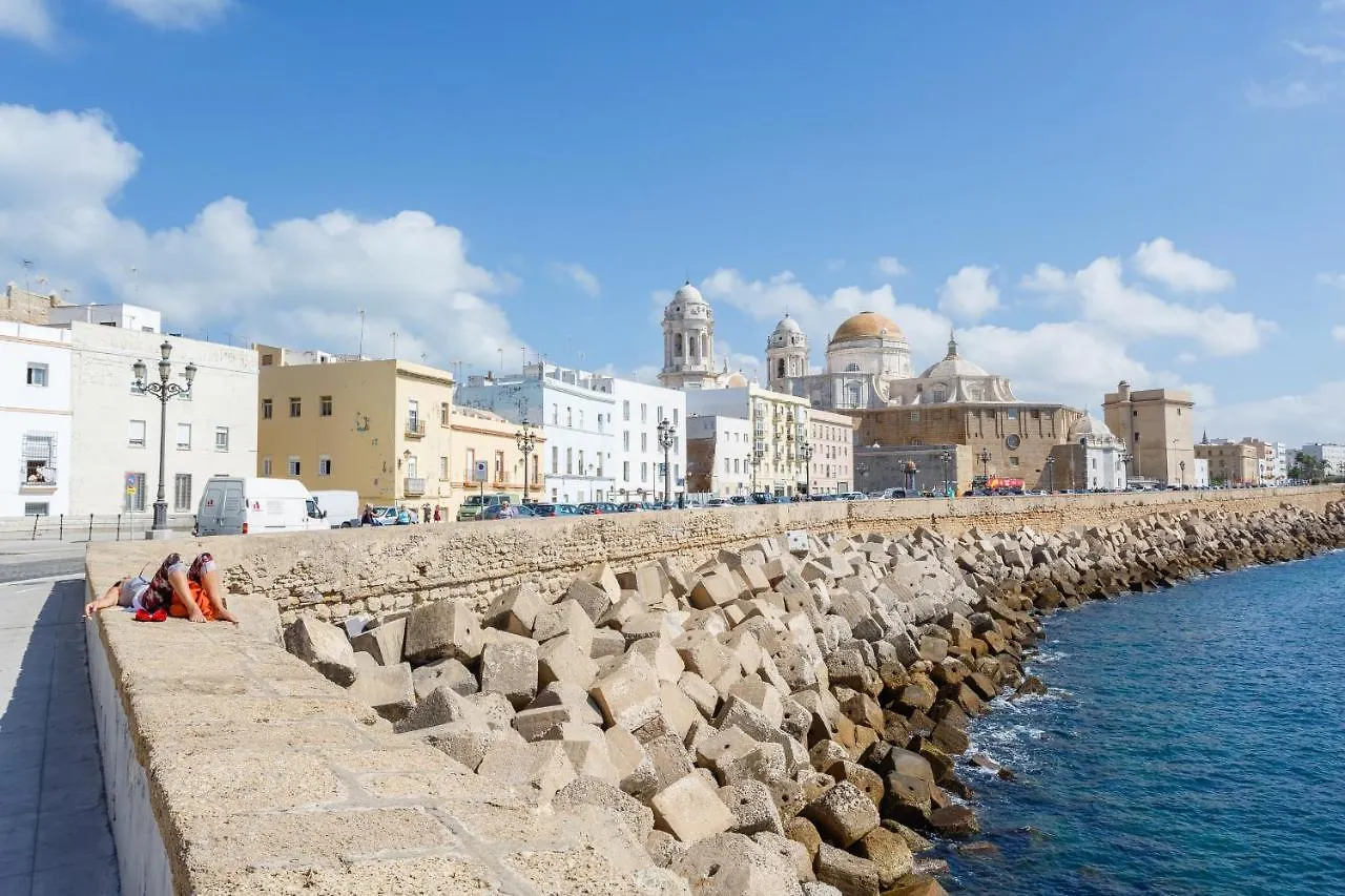 Serenissima Apartment By Cadiz4Rentals